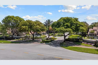 5521 Coach House Circle #G, Boca Raton, FL 33486 - Photo 32