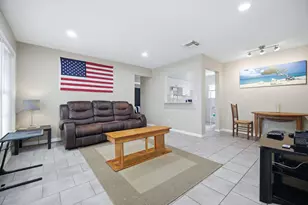 2120 Taylor St, Hollywood, FL 33020 - Photo 4