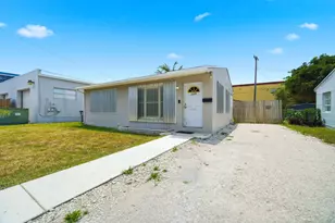 2120 Taylor St, Hollywood, FL 33020 - Photo 2