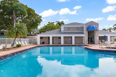 2030 Discovery Circle E, Deerfield Beach, FL 33442 - Photo 52