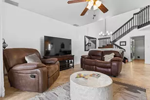 2030 Discovery Cir E, Deerfield Beach, FL 33442 - Photo 4