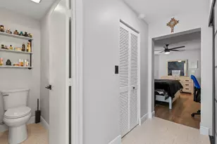2030 Discovery Cir E, Deerfield Beach, FL 33442 - Photo 36