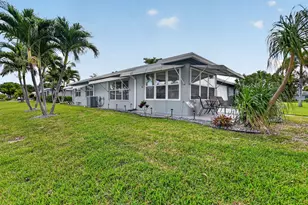 920 South Dr, Delray Beach, FL 33445 - Photo 4