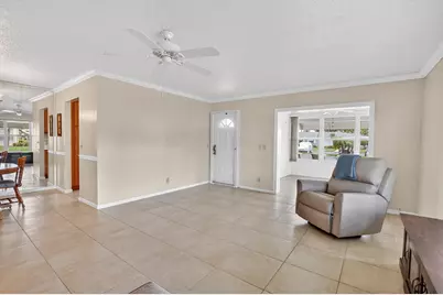920 South Drive #A, Delray Beach, FL 33445 - Photo 2