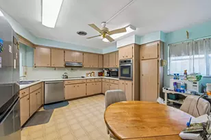 804 SE 16th Ct, Deerfield Beach, FL 33441 - Photo 12