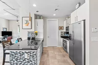 335 SE 6th Avenue #304, Delray Beach, FL 33483 - Photo 6