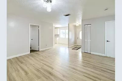 5807 Balsam Drive, Fort Pierce, FL 34982 - Photo 6