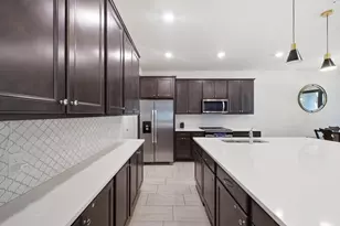 8293 Catria Ln, Lake Worth, FL 33467 - Photo 4