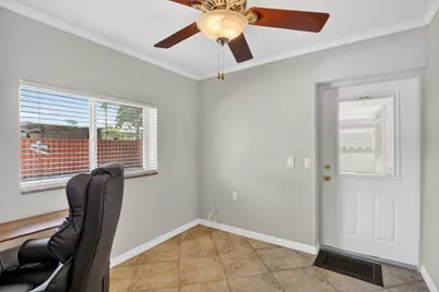 8600 NW 29th Street, Sunrise, FL 33322 - Photo 16
