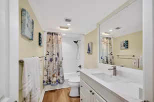 5440 N Ocean Dr, Riviera Beach, FL 33404 - Photo 28