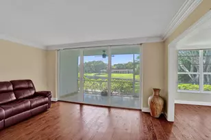 3621 Oaks Clubhouse Dr, Pompano Beach, FL 33069 - Photo 14