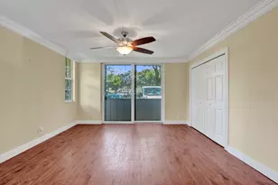 3621 Oaks Clubhouse Dr, Pompano Beach, FL 33069 - Photo 20