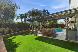 2784 W Orchard Cir, Davie, FL 33328 - Photo 12