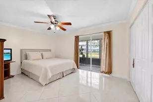 559 Mansfield, Boca Raton, FL 33434 - Photo 10
