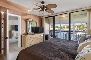 2401 Marina Isle Way, Jupiter, FL 33477 - Photo 12
