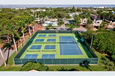 100 Pelican Pointe Drive #101, Delray Beach, FL 33483 - Photo 32