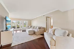 100 Pelican Pointe Dr, Delray Beach, FL 33483 - Photo 4