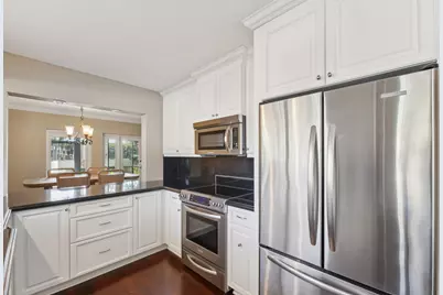 100 Pelican Pointe Drive #101, Delray Beach, FL 33483 - Photo 10