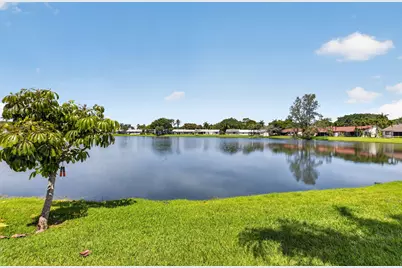 43 Mayfair Lane, Boynton Beach, FL 33426 - Photo 38