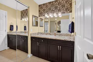 43 Mayfair Ln, Boynton Beach, FL 33426 - Photo 28