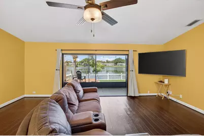 43 Mayfair Lane, Boynton Beach, FL 33426 - Photo 10