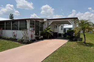 52 Huarte Way, Port Saint Lucie, FL 34952 - Photo 2