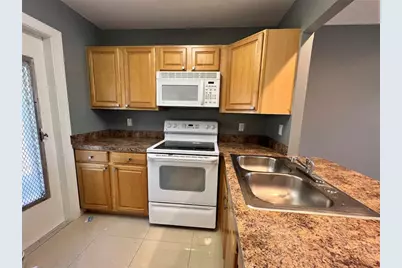 610 SE 2nd Avenue #L21, Deerfield Beach, FL 33441 - Photo 2