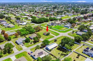 601 SW Ester Ave, Port Saint Lucie, FL 34983 - Photo 28