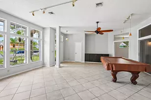 160 Royal Pine Cir S, Royal Palm Beach, FL 33411 - Photo 6