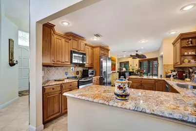 721 Deer Creek Via Genova, Deerfield Beach, FL 33442 - Photo 8