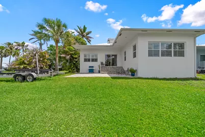 2534 SW Conch Cove Lane, Palm City, FL 34990 - Photo 34