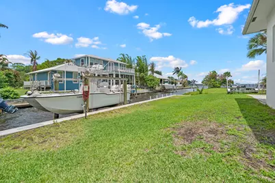 2534 SW Conch Cove Lane, Palm City, FL 34990 - Photo 34