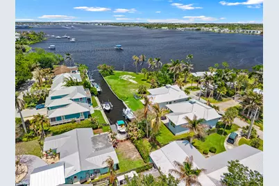 2534 SW Conch Cove Lane, Palm City, FL 34990 - Photo 38