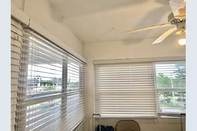 68 Stratford E, West Palm Beach, FL 33417 - Photo 6