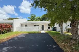 10363 SW 207th Terrace, Cutler Bay, FL 33189 - Photo 1