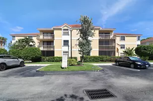 5701 Riverside Dr, Coral Springs, FL 33067 - Photo 2