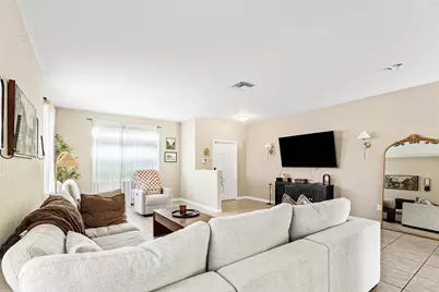 5827 Gypsum Place, West Palm Beach, FL 33413 - Photo 6