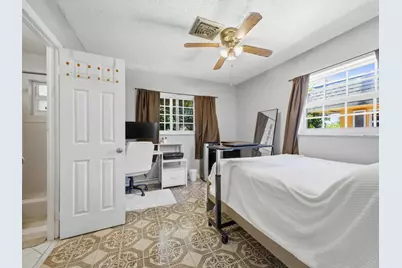 2200 Monroe Street #24, Hollywood, FL 33020 - Photo 22