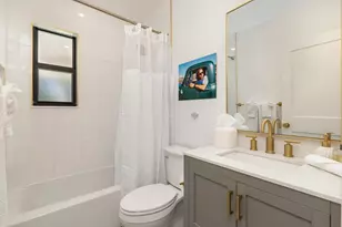 320 Linda Ln, West Palm Beach, FL 33405 - Photo 18
