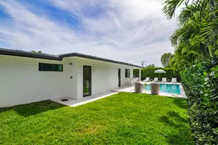 320 Linda Ln, West Palm Beach, FL 33405 - Photo 28