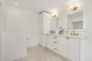 320 Linda Ln, West Palm Beach, FL 33405 - Photo 16