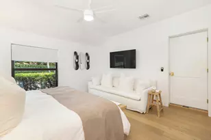 320 Linda Ln, West Palm Beach, FL 33405 - Photo 14