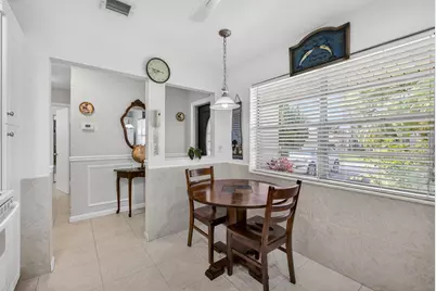 127 Lake Gloria Drive, West Palm Beach, FL 33411 - Photo 10