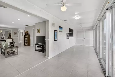 127 Lake Gloria Drive, West Palm Beach, FL 33411 - Photo 24