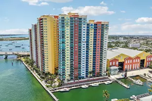 2650 Lake Shore Dr, Riviera Beach, FL 33404 - Photo 32