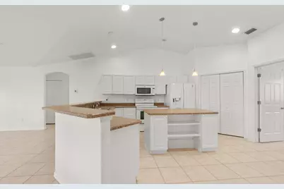 619 Carnival Terrace, Sebastian, FL 32958 - Photo 10