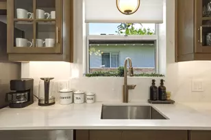 610 NE 16th Terrace, Fort Lauderdale, FL 33304 - Photo 24