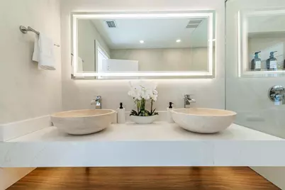 616 NE 16th Terrace, Fort Lauderdale, FL 33304 - Photo 38