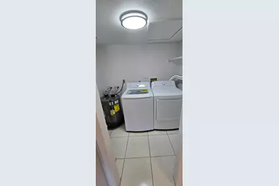 [Address not provided], Royal Palm Beach, FL 33411 - Photo 12