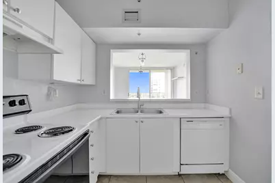 3020 NE 32nd Avenue #807, Fort Lauderdale, FL 33308 - Photo 10